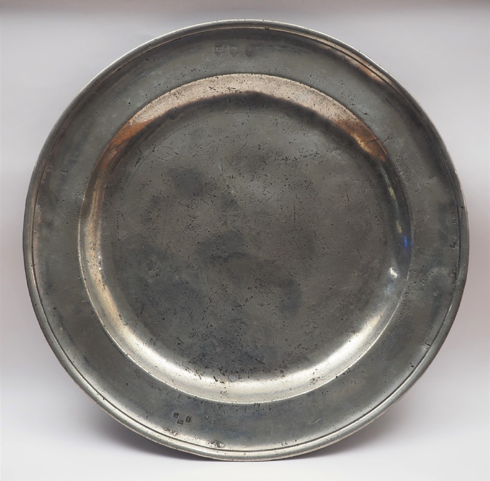 antique english pewter 15in dish by john shorey i 16831722