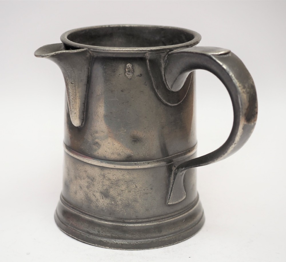 antique english pewter 1 quart spouted measure thomas phillips 1795 1849