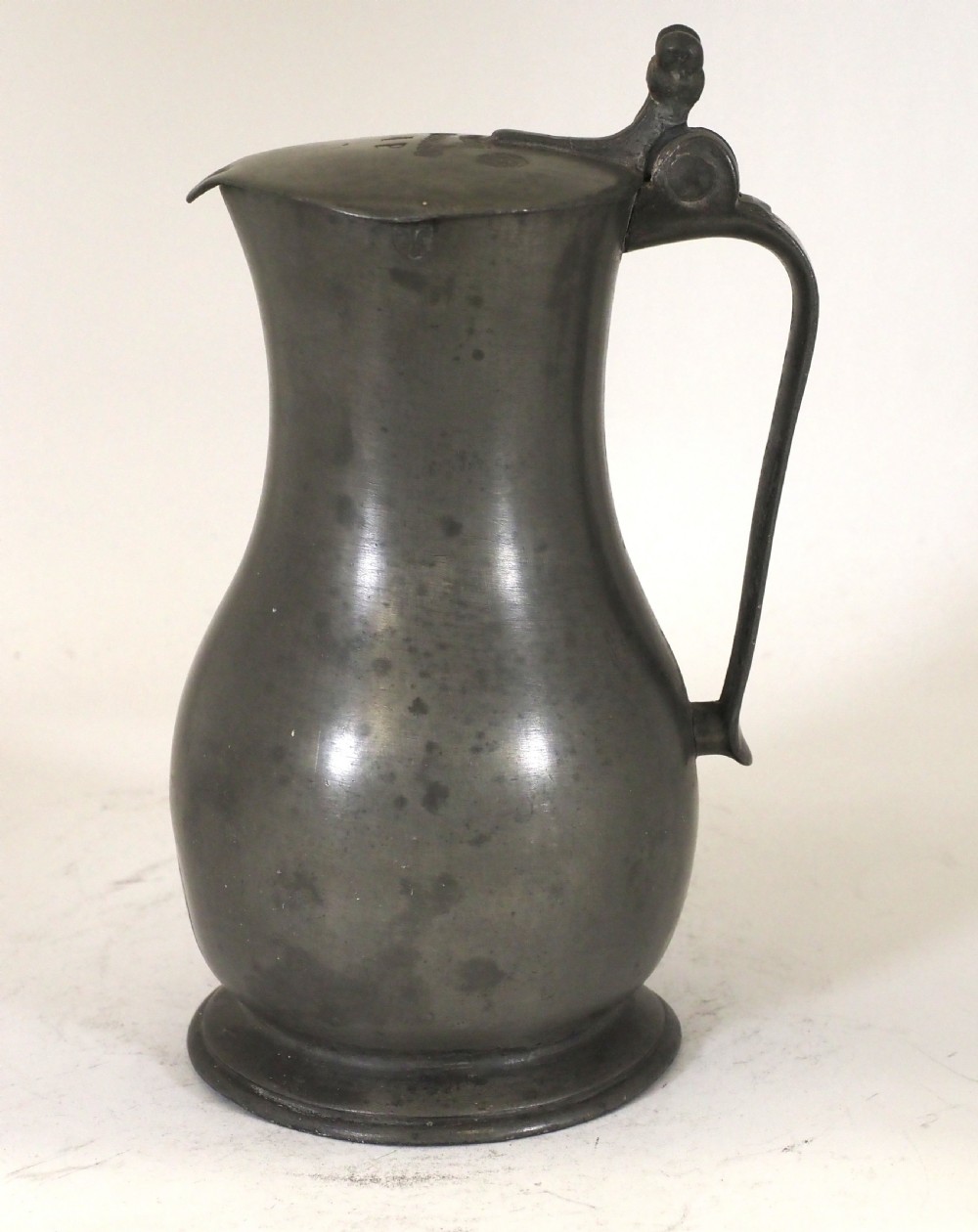 antique guernsey pewter 12 pot lidded flagon by nicolas le cheminant circa 1800
